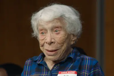 Bunny Levine, Versatile Actor Known for Roles in Gilmore Girls and Law & Order, Passes Away at 97