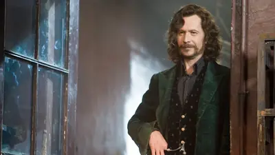 Gary Oldman habla sobre la próxima serie de HARRY POTTER de HBO.
