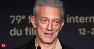 Vincent Cassel reflexiona sobre la naturaleza transformadora de la actuación.